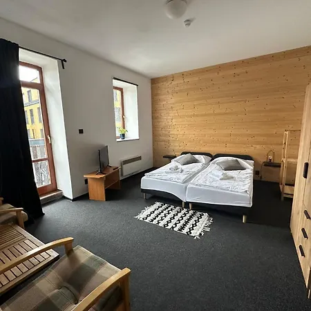 Kvildahotel 3*
